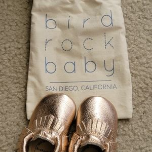 *final price drop* Bird rock baby rose gold moccassins